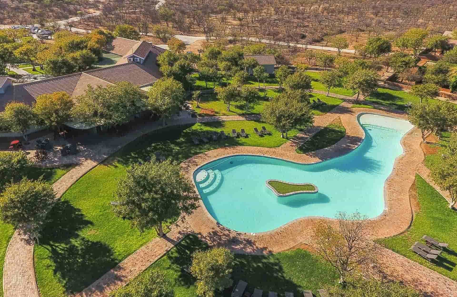 Damara Mopane Lodge, hébergement, Namibie